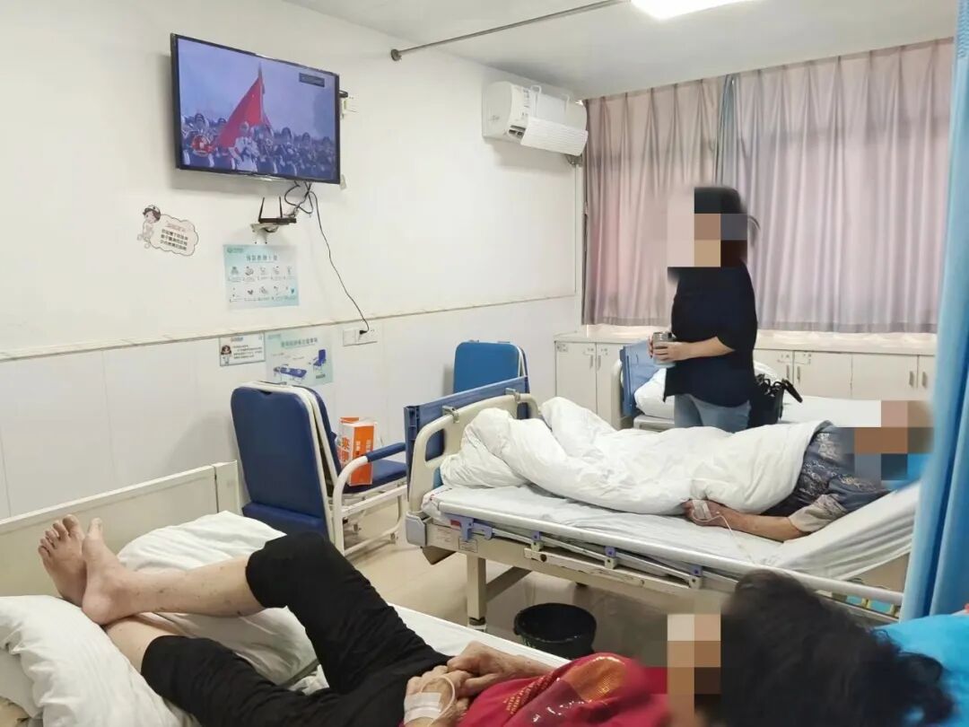 【阅兵盛典】莆田福德医院组织医患同看九三盛大阅兵仪式