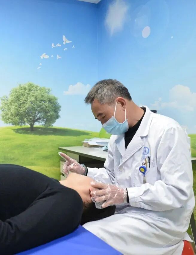 【耳鼻喉科】手法复位，告别耳石症眩晕